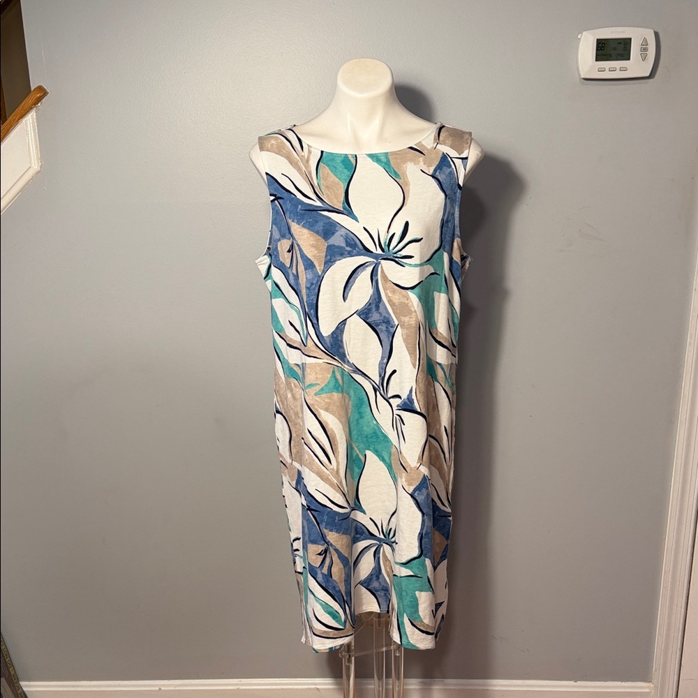 Chico’s Ladies NWT Balinese Floral Shoshani Hi Lo Knee Dress in Bijou Blue.